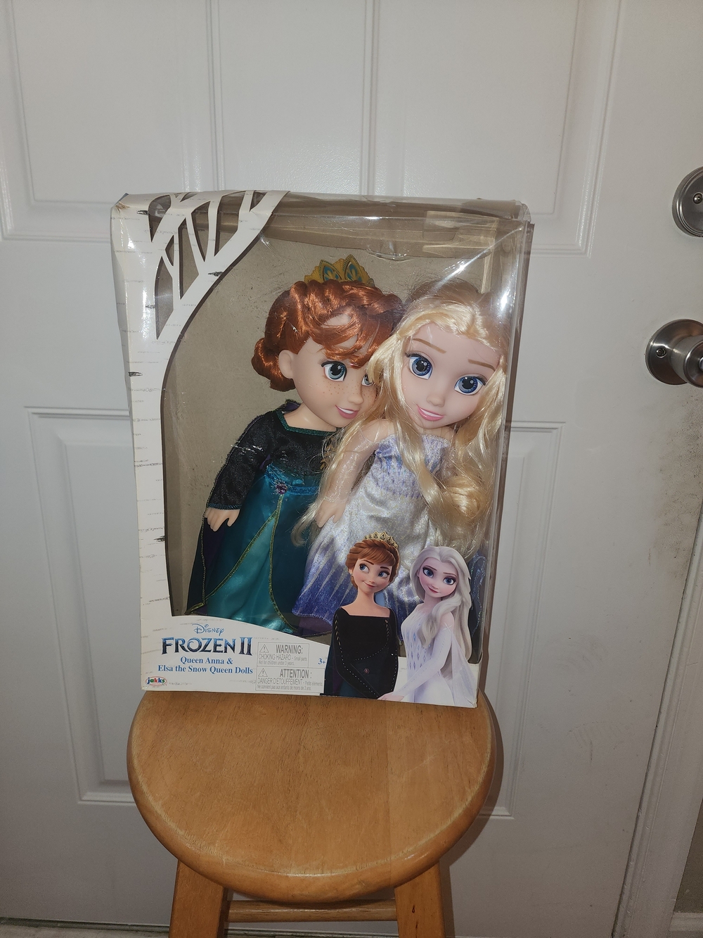 Disney Frozen II Anna & Elsa Doll Set
